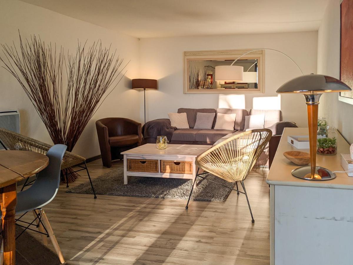 Appartement De Plain-Pied En Montagne Avec Vue Merveilleuse Sur Le Massif De Belledonne Saint Bernard du Touvet エクステリア 写真